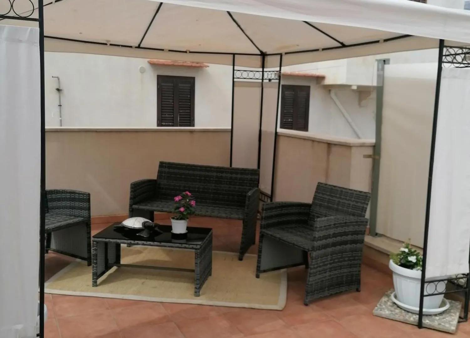 Antico Cortile Favignana Apartment